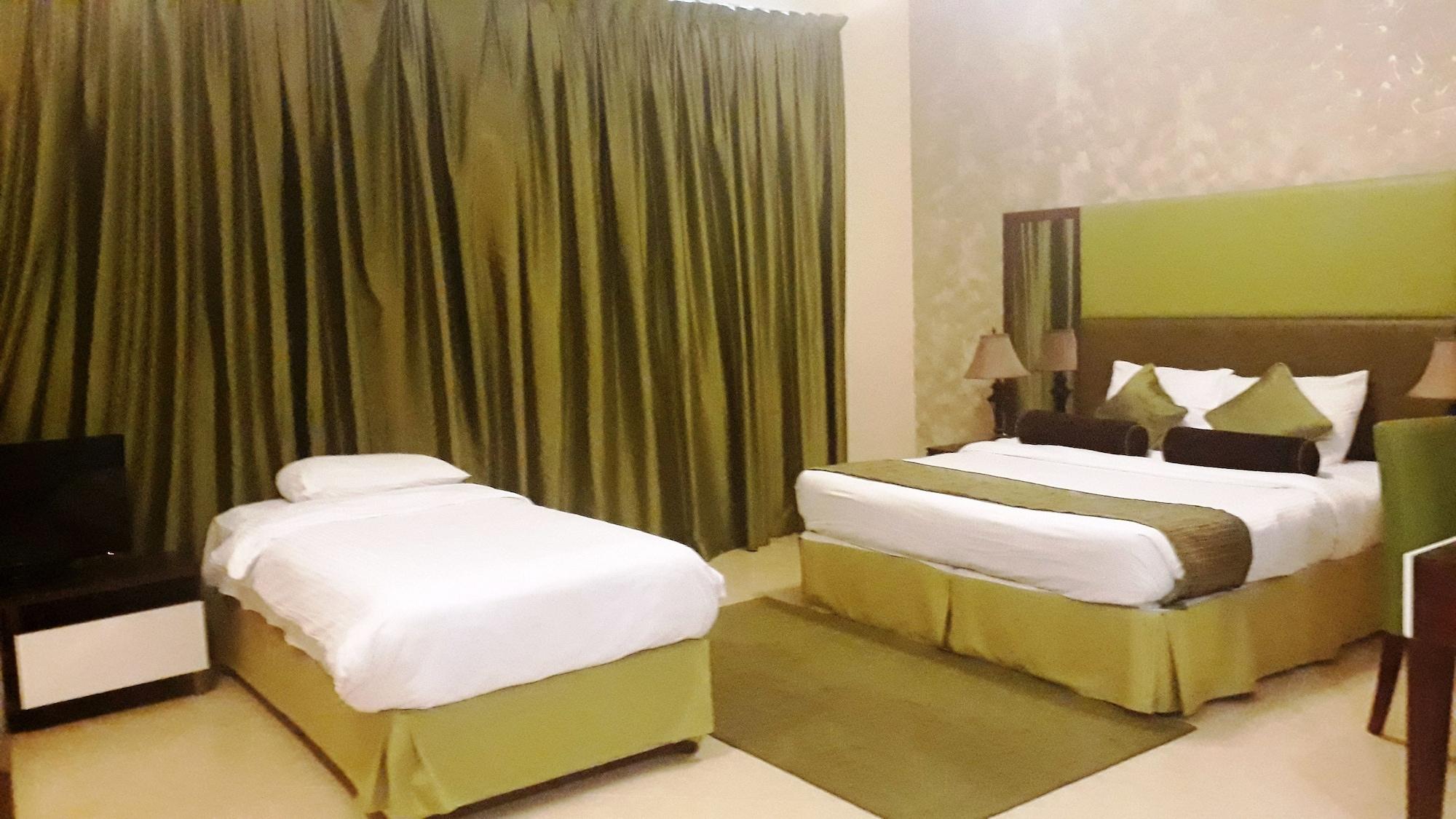 Al Waleed Palace Hotel Apartment Al Barsha Dubai Luaran gambar