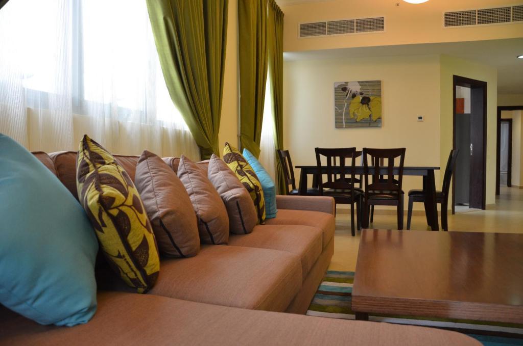 Al Waleed Palace Hotel Apartment Al Barsha Dubai Luaran gambar