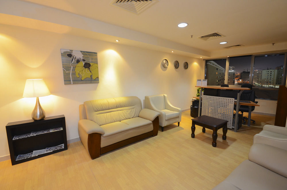 Al Waleed Palace Hotel Apartment Al Barsha Dubai Luaran gambar