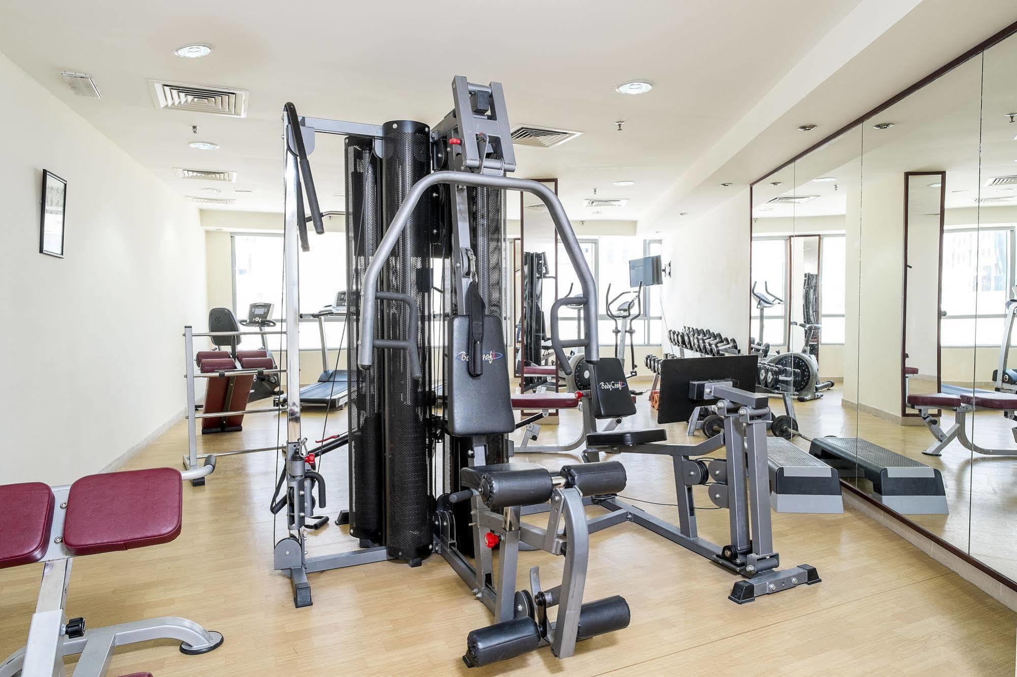 Al Waleed Palace Hotel Apartment Al Barsha Dubai Luaran gambar