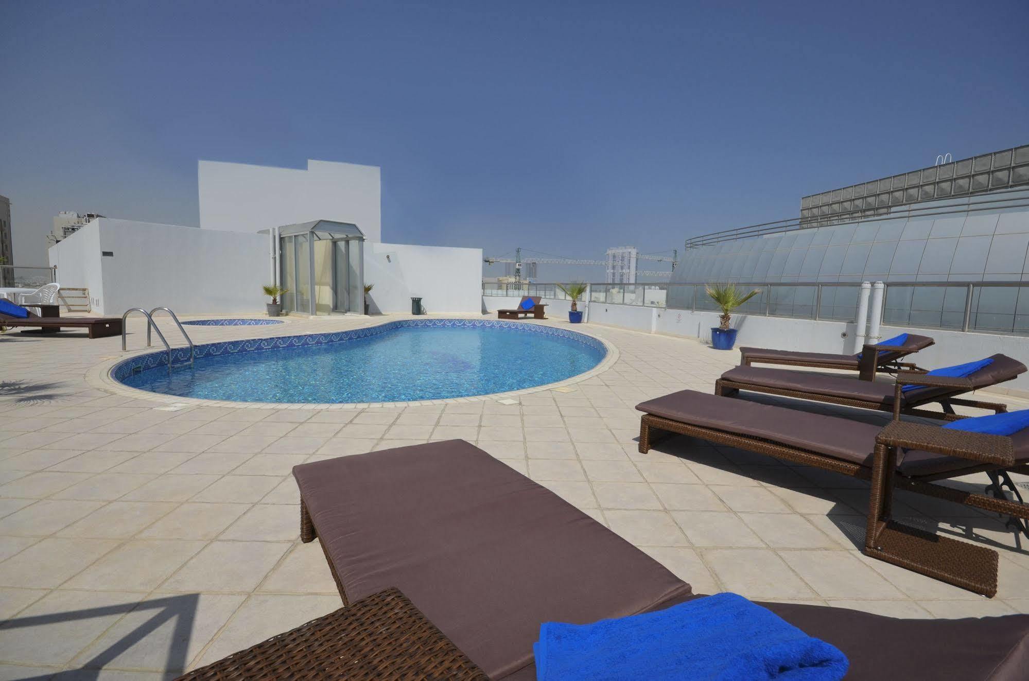 Al Waleed Palace Hotel Apartment Al Barsha Dubai Luaran gambar