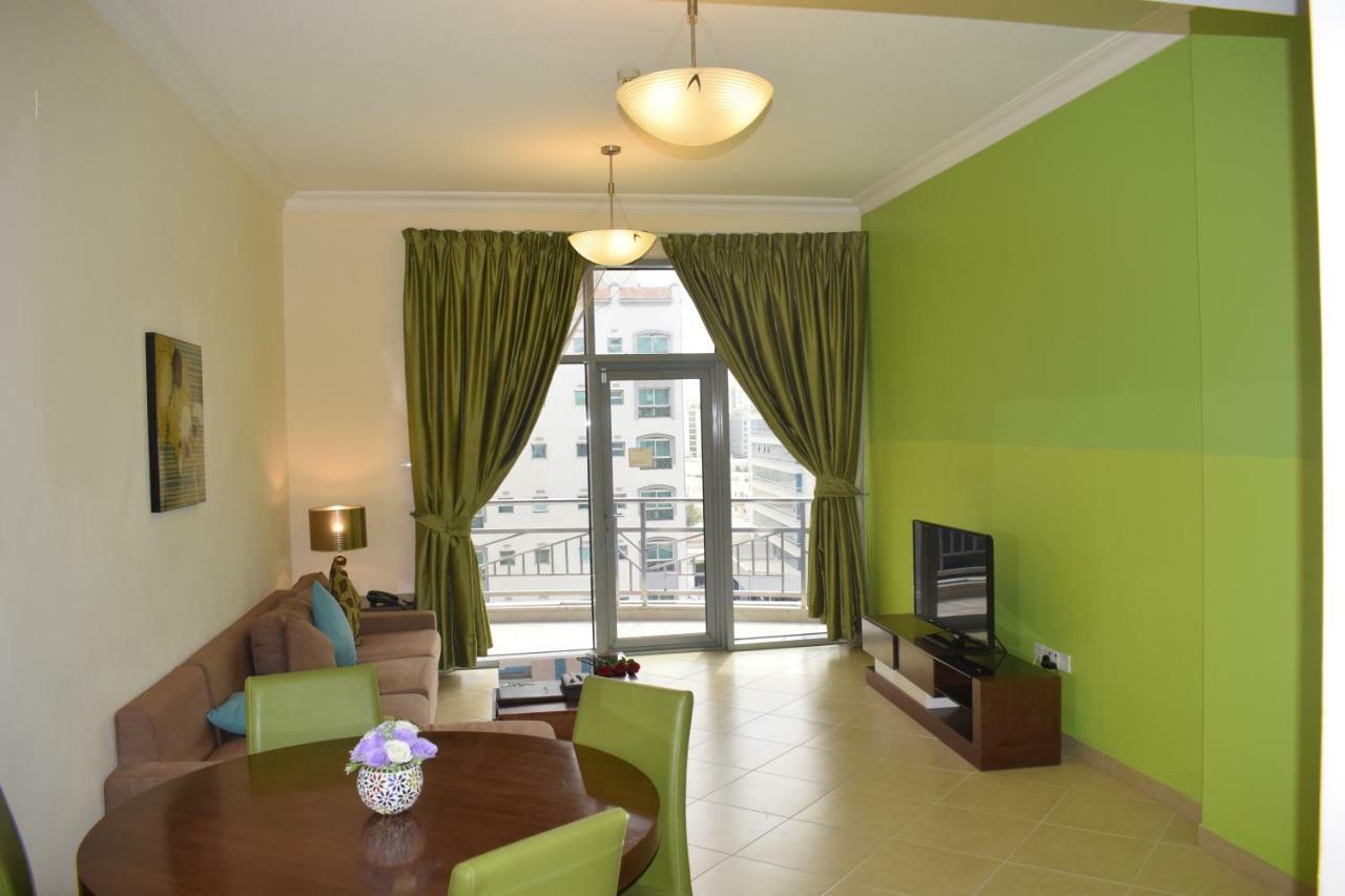 Al Waleed Palace Hotel Apartment Al Barsha Dubai Luaran gambar